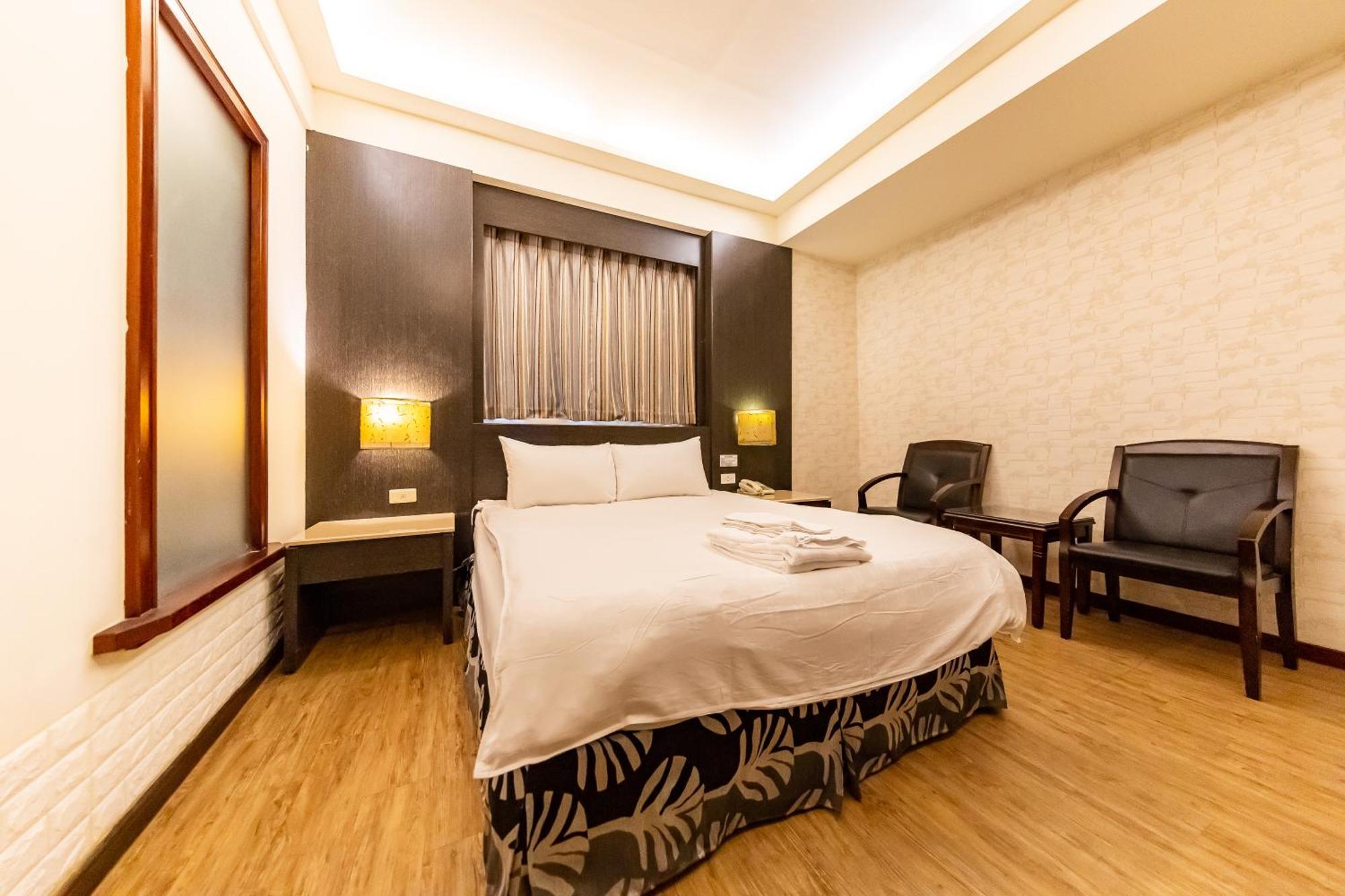 I Hi Sanduo Hotel Kaohsiung Esterno foto